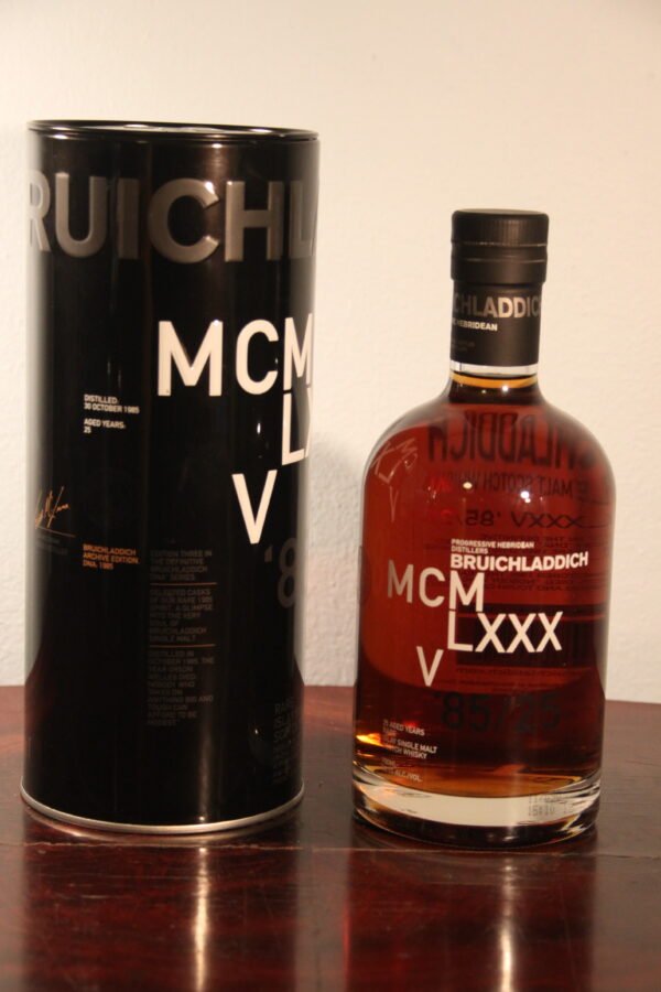 Bruichladdich 25 Ans MCMLXXXV 3me ADN 1985/2011, 70 cl, 50.1 % Vol. (Whisky), Schottland, Isle of Islay, dition d`archives