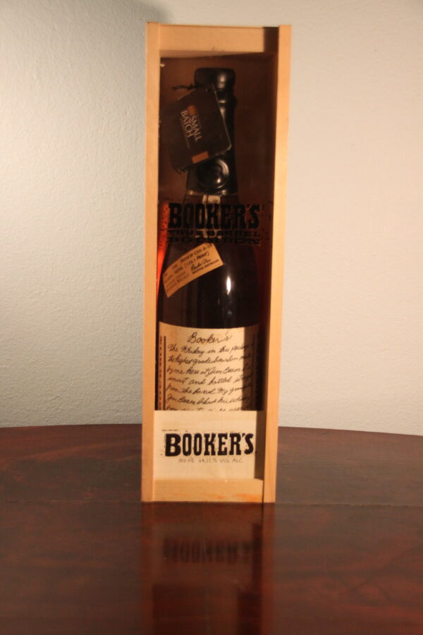 Jim Beam Booker's 7 Years + 4 Months Old 129.1 Proof Batch C04-A-28, 70 cl, 64.55 % Vol. (Whiskey), , 