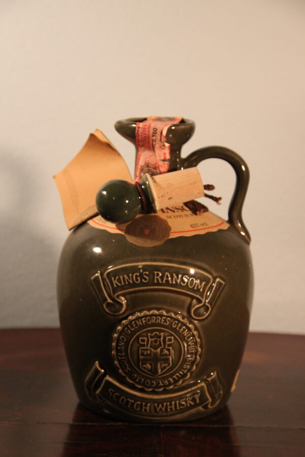 King's Ransom 12 Years old Green Ceramic Flagon 1970, 75 cl, 43 % Vol. (Whisky), Schottland, Grne Keramik Flasche / Krug.