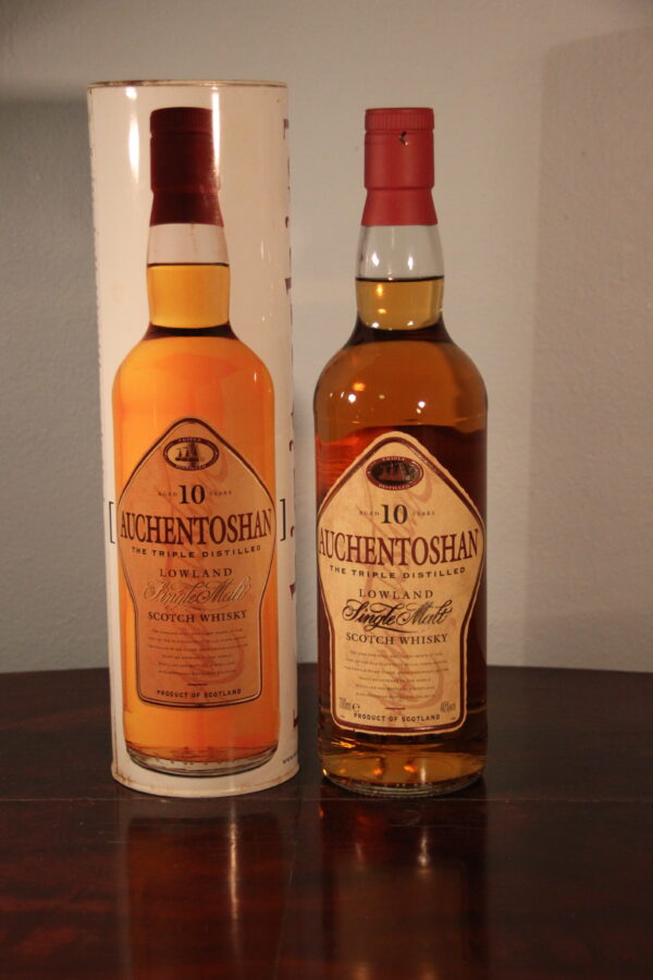 Auchentoshan 10 Years Old The Triple Distilled 90er Jahre, 70 cl (Whisky), Schottland, Lowlands, 