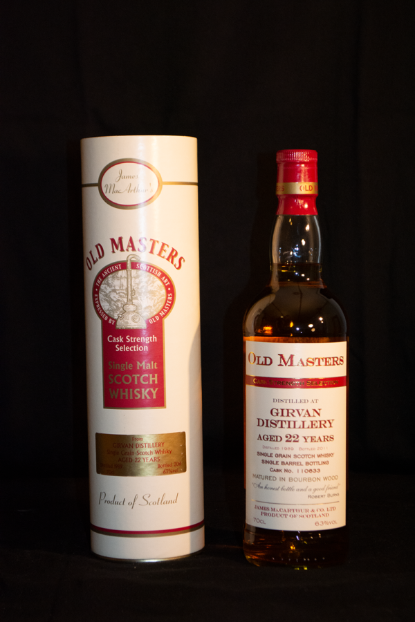 James MacArthur, Girvan 22 Years Old 'Old Master's - Cask Strength Selection' 1989/2011, 70 cl, 63 % Vol. (Whisky), Schottland, Lowlands, Distilled: 1989 Bottled: 2011 Cask Number: 110633