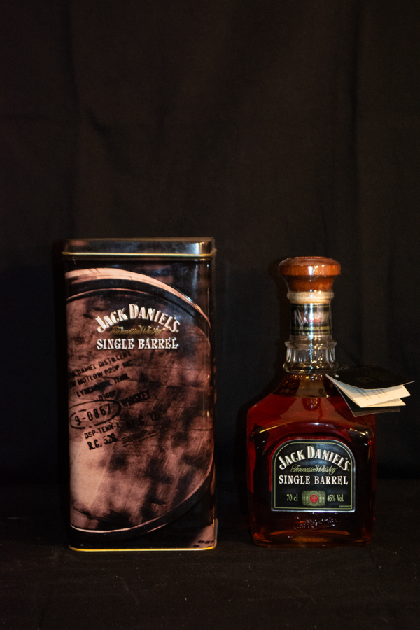 Jack Daniel's single barrel, old bottling 2001, 70 cl (Whiskey), , rick n° R-26, Barrel n° 1-2425, date 12-17-01