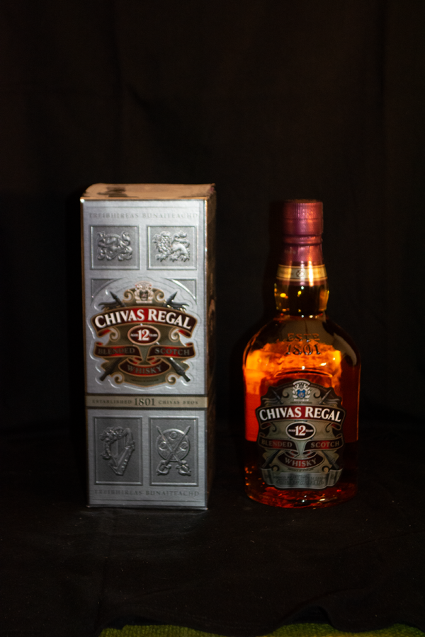 Chivas Regal 12 Years Old Blended Scotch Whisky, 70 cl, 40 % Vol., Schottland, 