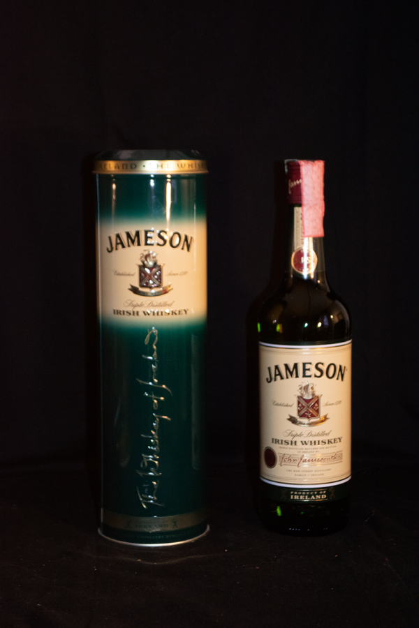 Jameson «Triple Distilled» (alte Büchse #3), 70 cl (Whisky), , 