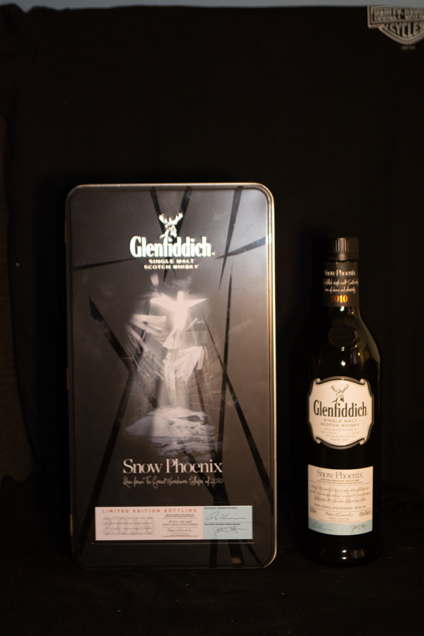 Glenfiddich 'Snow Phoenix' Limited Edition 2010, 70 cl, 47.6 % Vol. (Whisky), Schottland, limited edition bottling 2010