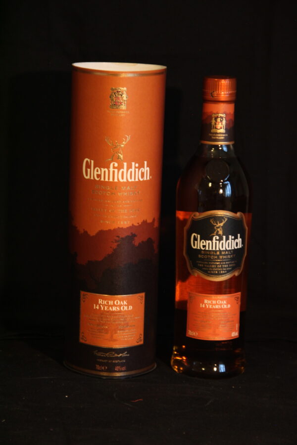 Glenfiddich 14 Years Old 'Rich Oak, 70 cl, 40 % Vol. (Whisky), Schottland, 