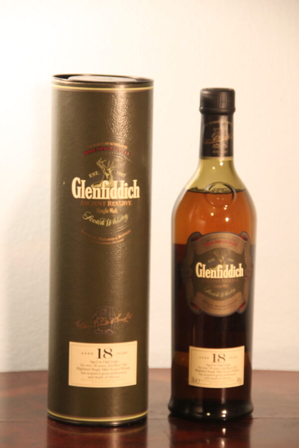 Glenfiddich 18 Years Old Ancient Reserve, 70 cl, 40 % Vol. (Whisky), Schottland, 