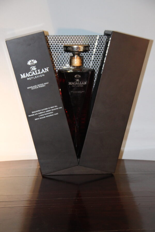 Macallan 1824 Masters Series reflection, 70 cl, 43 % Vol. (Whisky), Schottland, Speyside, 