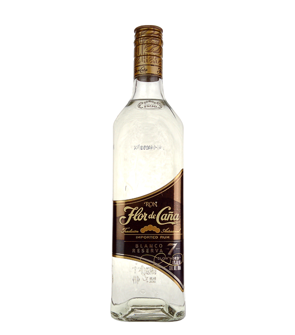 Flor de Caña 7 Years Old BLANCO RESERVA, 70 cl, 40 % Vol. (Rum), , Flor de Caña darf mit Erlaubnis der strengen US-Regierungsbehörde die Bezeichnung SLOW AGED (langsam gealtert) tragen.   SLOW AGED umschreibt den natürlichen, nicht beschleunigten Reifeprozess im Eichenholzfass. Diese Auszeichnung steht für höchste Qualität. Flor de Caña ist die einzige Rum-Marke die diese Auszeichnung trägt.  Der Flor de Caña Blanco Rum reift für 7 Jahre und wird in Nicaragua in Zentralamerika hergestellt.  Zuckerfrei, glutenfrei & koscher!     Farbe: Klar. Nase: Süsse Aromen, 