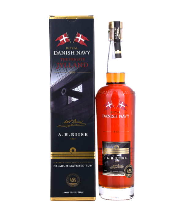 A.H. Riise Royal DANISH NAVY The Frigate JYLLAND Superior Spirit Drink, 70 cl, 45 % vol (Rum)