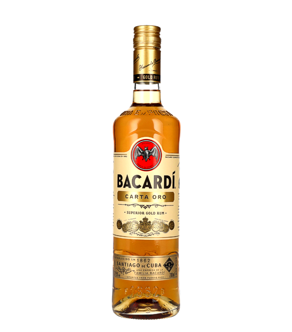 Bacardi Carta Oro, 70 cl, 37.5 % Vol. (Rum), , Bereits im Jahre 1862 wurde das Rezept für den Bacardi Rum in Kuba entwickelt. Don Facundo Bacardí Masso kreierte einen Rum, der noch heute seinesgleichen sucht. Obwohl der Bacardi Preis für den Carta Oro Rum im unteren Preissegment angesiedelt ist, handelt es sich um einen einzigartigen Rum. Noch heute achten die Maestros de Ron Bacardi auf die hohe Qualität, die einen Bacardi Rum seit mehr als 150 Jahren auszeichnet. Trinken Sie den Bacardi Gold Rum entweder pur, on the rocks oder in einem Coc