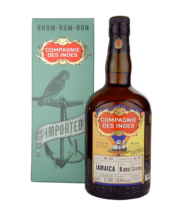 Compagnie des Indias Jamaica Cask Strength Rum 8 Years Old, 70 cl, 59.4 % Vol., , The Clarendon Distillery is located in the south of the island of Jamaica near St. Catherine`s Town. The rum has been made in pot stills from local molasses since the 18th century.  Nose: A clear Jamaican tracer comes out with its very fruity side, pushes through lychee in this bottling, Maracuja and a strong  camphor and minty side.  Mouth: Mirabelle mixed with cedar are the first markers. We find delicious aromas of Lady Gray style black tea, vanilla and quince.  Finish: The finish of a truly 