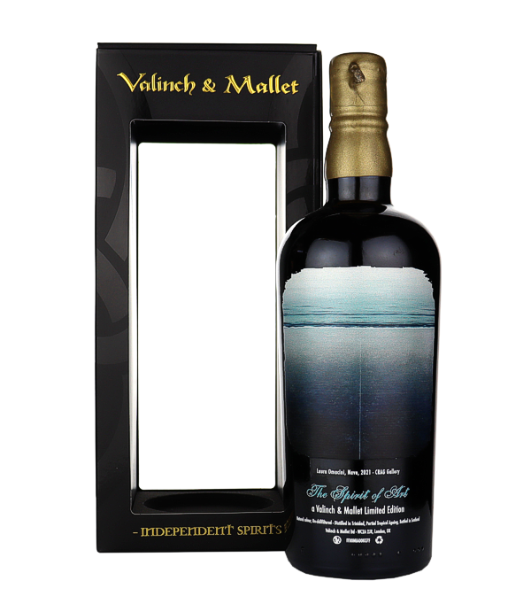 Valinch & Mallet, Caroni The Spirit of Art 2022 - Caroni Trinidad 24 Years 1997 #887, 70 cl, 57.9 % Vol. (Rum), , Valinch & Mallet ist ein unabhängiger Abfüller, der sich auf Whiskey, aber auch auf Rum spezialisiert hat. Valinch & Mallet wählt einzigartige Fässer aus um Aromen und Geschmack perfekt zum Ausdruck zu bringen.  Dieser 24 jährige Caroni ist Teil der Serie `The Spirit of Art Limited Edition`  Caroni 24 Jahre 1997 - 2022: Distillerie: Caroni Distillery Destilliert: 1997 Abgefüllt: 2022 Destillation: Column Still Tropical Aging: 1 Jahre Continental Aging: 13 Jahre Fass Nummer: 887 Farbstoff: ohne F