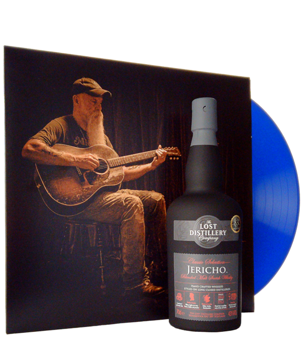 The Lost Distillery Company, OKEETEE Whisky Blues (JERICHO Scotch Whisky & Seasick Steve: Blues In Mono), 70 cl, 43 % Vol., Schottland, Highlands, Le cadeau de marteau pour les fans de <strong>Whiskey Blues</strong> !  The Lost Distillery Company JERICHO Classic Selection Blended Malt Scotch Whisky et Seasick Steve `Blues In Mono` sur vinyle bleu.<BR> <strong>Blues in Mono, blue Vinyl</strong> ... est un hommage intemporel au country blues acoustique traditionnel, enregistr avec un microphone des annes 1940, Seasick Steve joue les chansons en solo et directement  un vieux magntophone. C`est un album que les fans attendent depuis des an