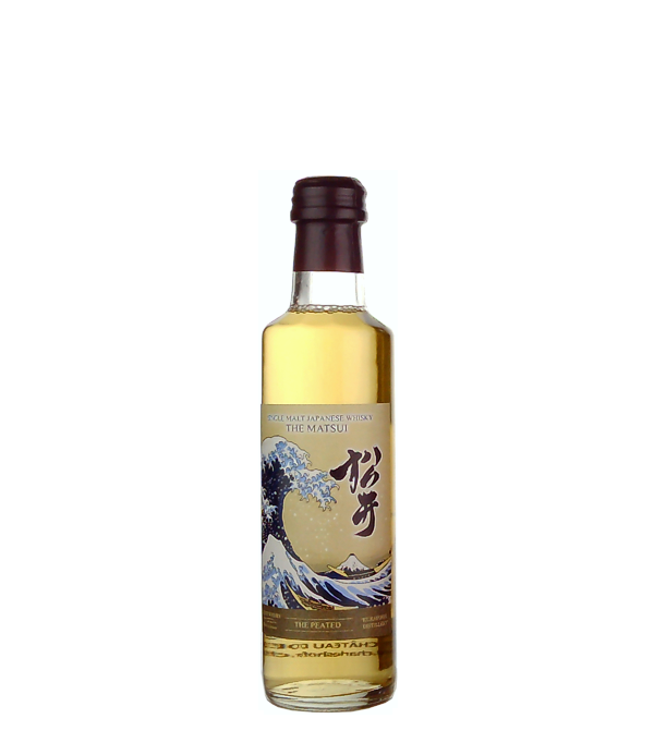 Matsui Whisky THE MATSUI Single Malt Japanses Whisky THE PEATED CASK  Sampler, 20 cl, 48 % Vol., , Der Matsui Whisky ist ein japanischer Whisky. Er wird von der 1910 gegründeten Destillerie Kurayoshi hergestellt. Auf der Flasche des The Peated Single Malt Whisky's ist eine grosse Welle zu sehen.  Katsushika Hokusais war ein japanischer Künstler und gab diesem Kunstwerk den Namen „Die grosse Welle“.  Genau dieser Interpretation sollte auch der MATSUI The Peated Cask Single Malt Whisky entsprechen.  Dieser Whisky ist herzhaft, ausdrucksstark und rauchig im Geschmack, wie die Kraft einer Welle. 