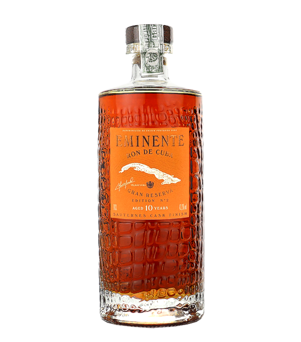 Eminente Gran Reserva Nr. 2 Sauternes Cask 10 Aos Ron de Cuba, 70 cl, 43.2 % Vol. (Rum), Kuba, <strong>Quel est le got de l'Eminente Gran Reserva No. 2 Sauternes Cask?</strong>  Ds le premier nez, des notes de miel, d'abricot et de fruits tropicaux se dvoilent, voquant une douce brise marine des Carabes.  En bouche, de dlicates nuances de vanille, de caramel et de subtiles notes de chne se rvlent, rappelant les champs de canne  sucre baigns de soleil et la chaleur d'une douce soire  La Havane.  La finale, porte par des pices chaudes, s'attarde sur une agrable douceur pers