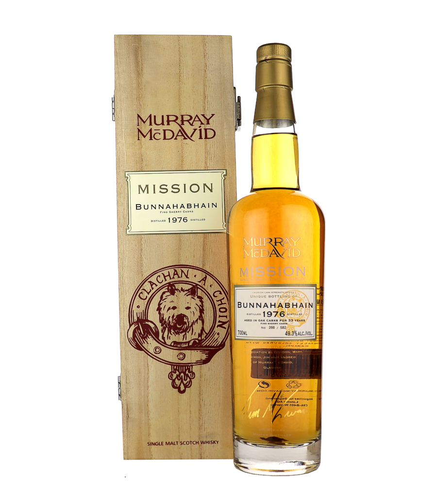Murray McDavid, Bunnahabhain 33 Years Old 'MISSION' 1976/2010, 70 cl, 49.3 % Vol. (Whisky), Schottland, Isle of Islay, Distillery: Bunnahabhain Distillery Distilled: 1976 Bottled: 2010 Aging: 33 years in Fino Sherry casks  Number of bottles: 582