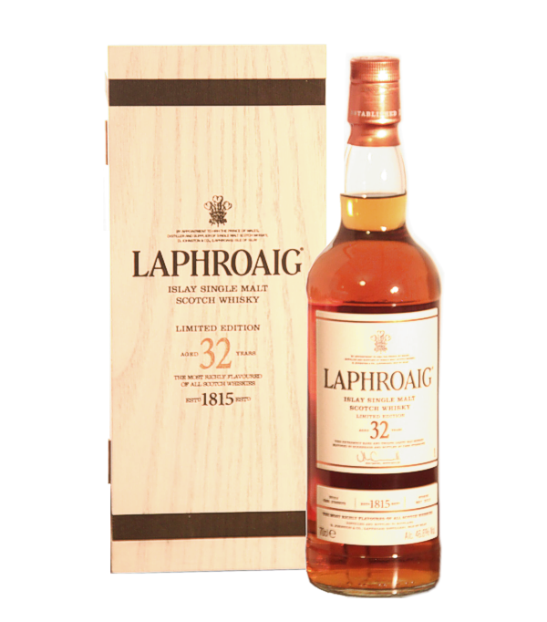 Laphroaig 32 Years Limited Edition 1983/2015, 70 cl, 46.6 % Vol. (Whisky), Schottland, Isle of Islay, This Laphroaig 32 Years Old Limited Edition Islay Whiskey was bottled at cask strength to celebrate Laphroaig's 200th anniversary. It matured in sherry casks for 32 years.  Distilled: 1983 Bottled: May 2015 Dye: without dye Chill filtered: without chill filtration Number of bottles: 5880
