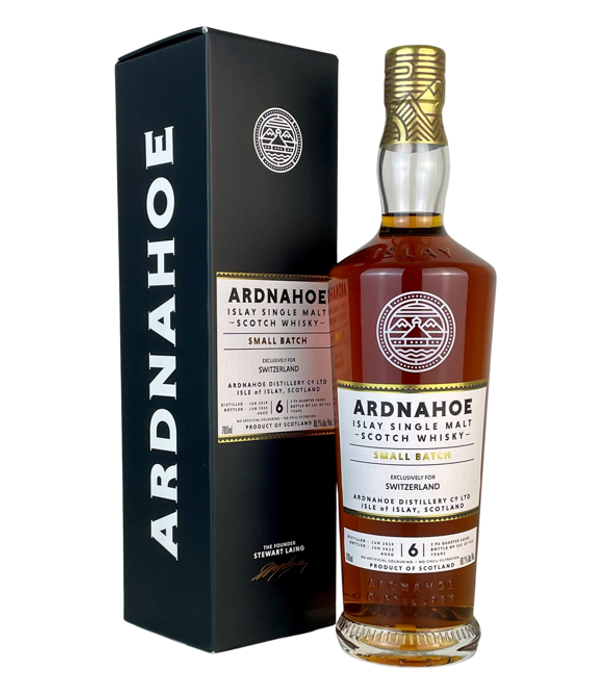 Ardnahoe 6 Years Old �Small Batch� 2019 / 2025 Exclusively for Switzerland, 70 cl, 60.1 % Vol. (Whisky), Schottland, Isle of Islay, The 6-year-old Ardnahoe Small Batch for Switzerland was bottled in 2019 in two Pedro Xim�nez casks. A whisky that embraces the senses and is a must-have for any good collection. With 89.25 points on Whiskybase, it's a true find.  <strong>What does Ardnahoe 2019 �Small Batch� Switzerland taste like?</strong> Dark, juicy fruit notes of ripe figs and velvety plums open the tasting experience, accompanied by a rich, natural sweetness of dried grapes. With every second, the whisky gains depth and ric